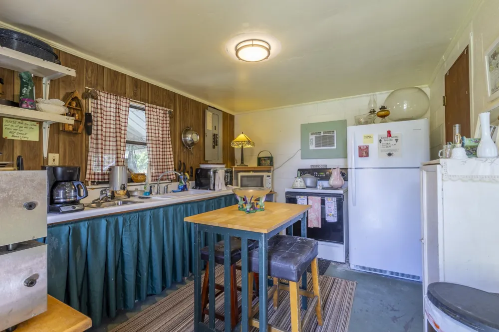 19853 U.S. 64 Murphy, NC 28906