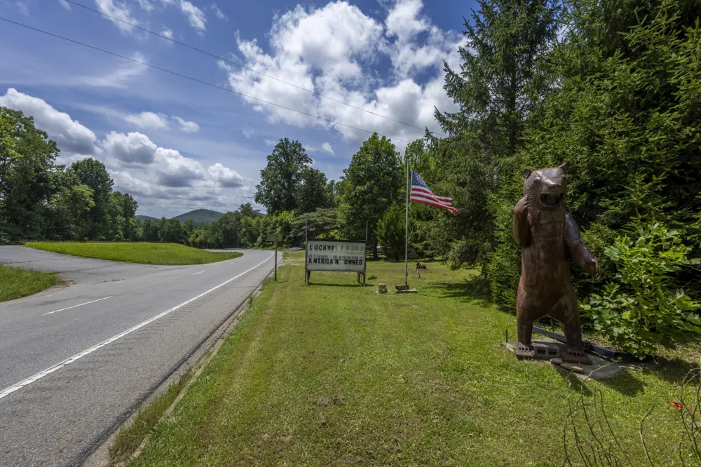 19853 U.S. 64 Murphy, NC 28906