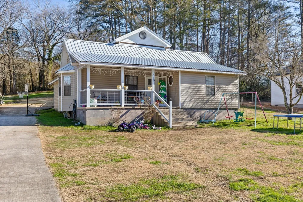 210 Wheeler Avenue Chickamauga, GA 30707