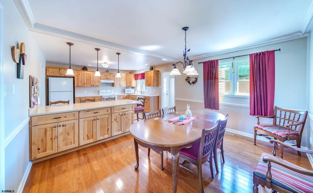 11 Lake Corson Ln Marmora, NJ 08223