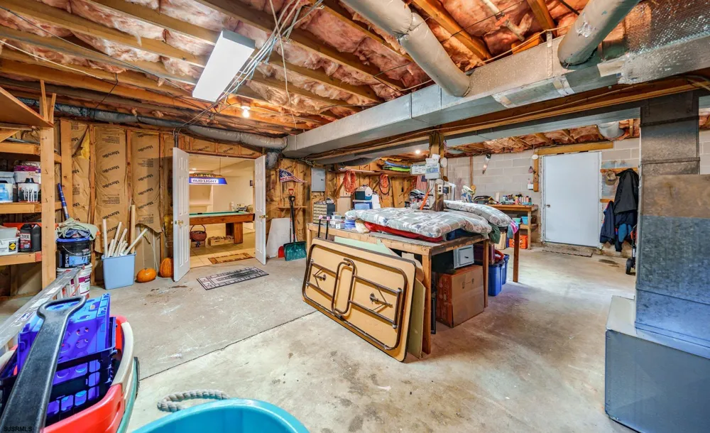 11 Lake Corson Ln Marmora, NJ 08223