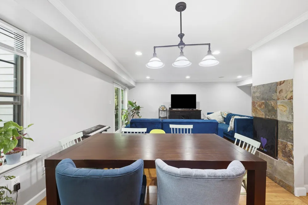 714 Cooper Ferry Smithville, NJ 08205