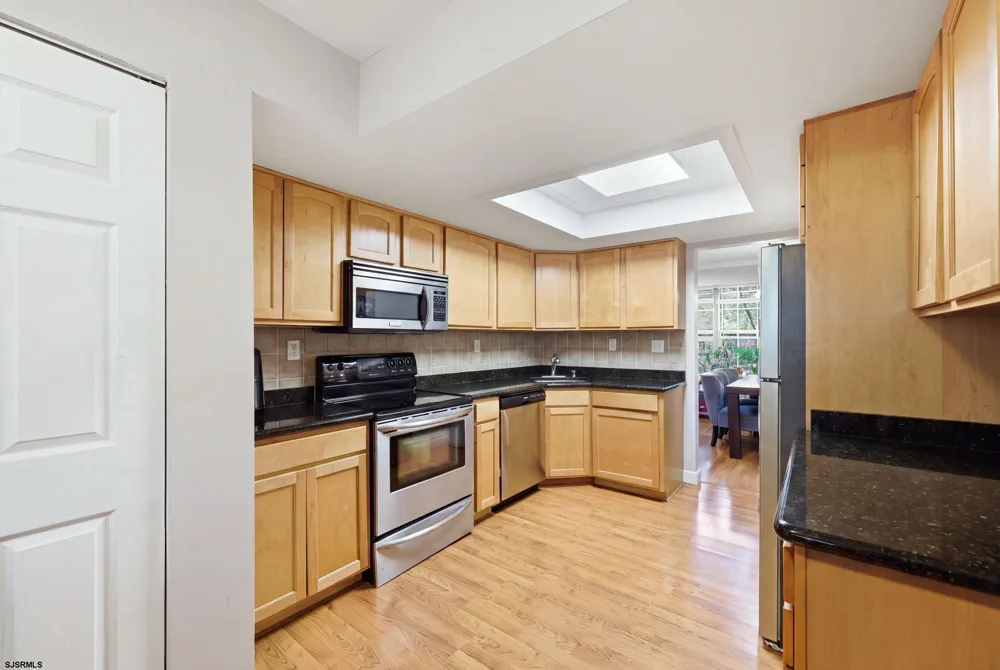714 Cooper Ferry Smithville, NJ 08205