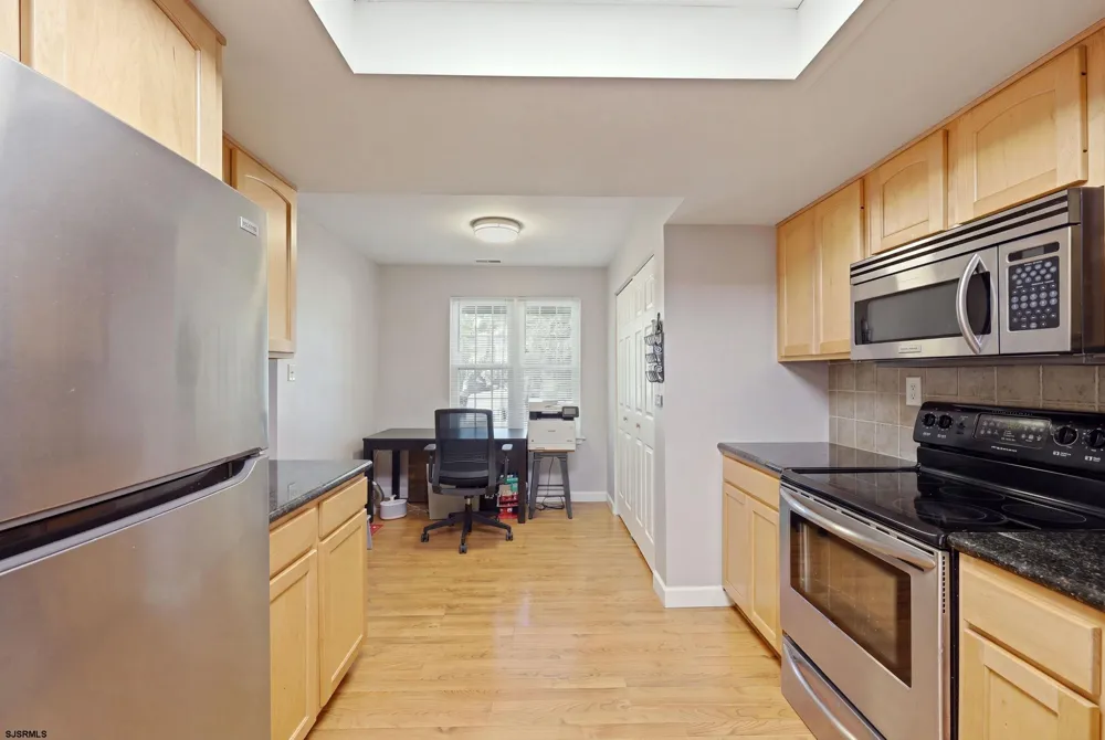 714 Cooper Ferry Smithville, NJ 08205