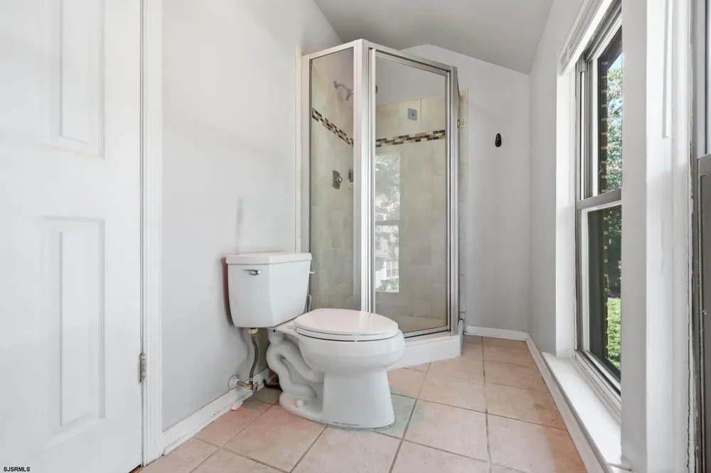 714 Cooper Ferry Smithville, NJ 08205