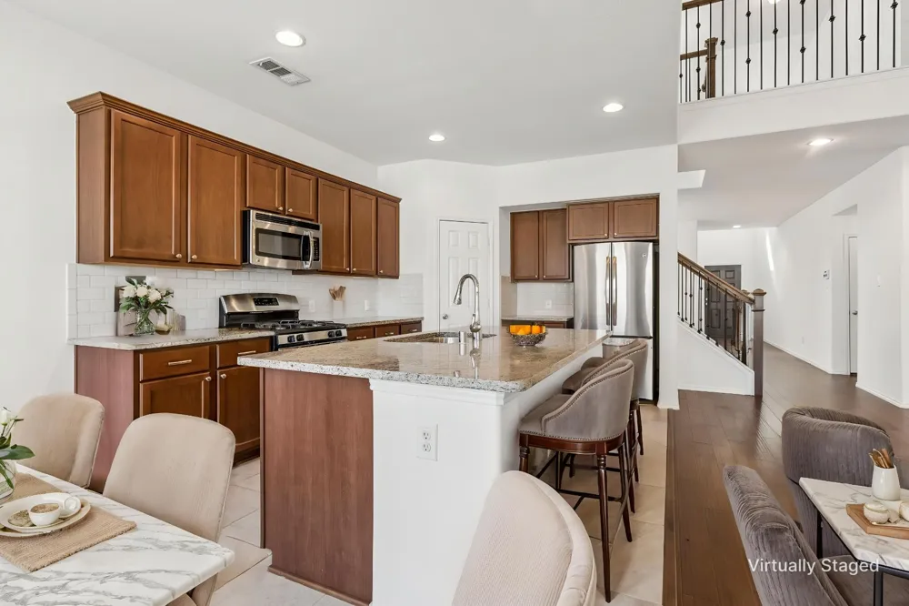 1808 Kaiser Cove Argyle, TX 76226
