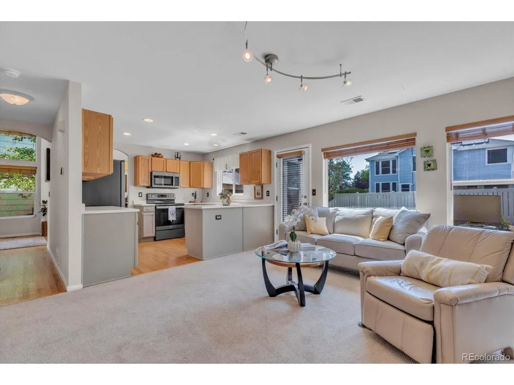 12527 Dexter Way Thornton, CO 80241