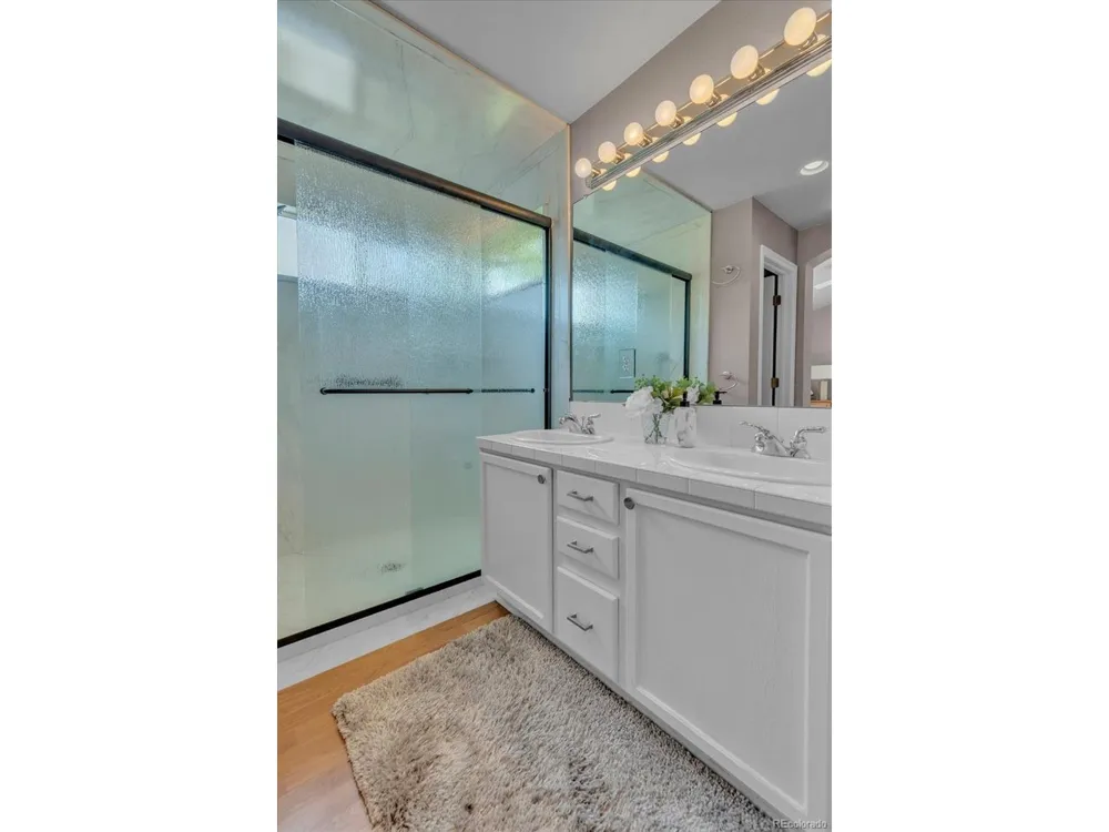 12527 Dexter Way Thornton, CO 80241