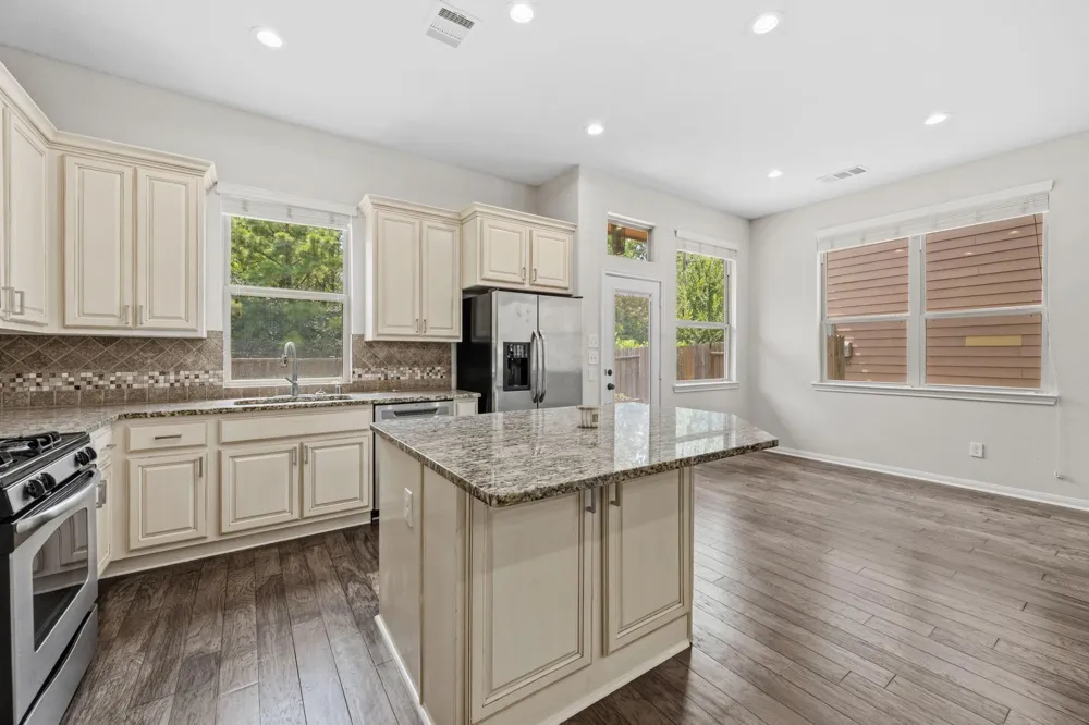 78 Cheswood Manor Drive The Woodlands, TX 77382