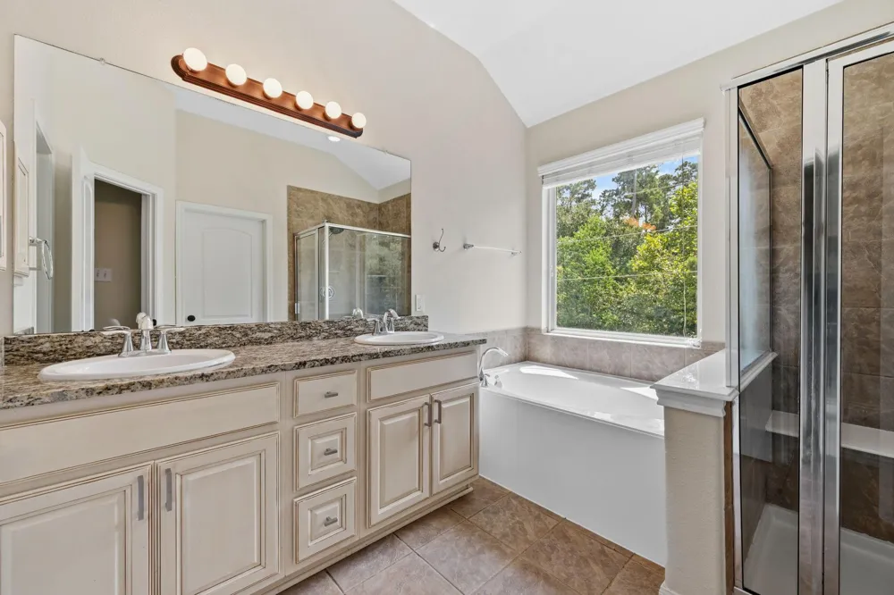 78 Cheswood Manor Drive The Woodlands, TX 77382