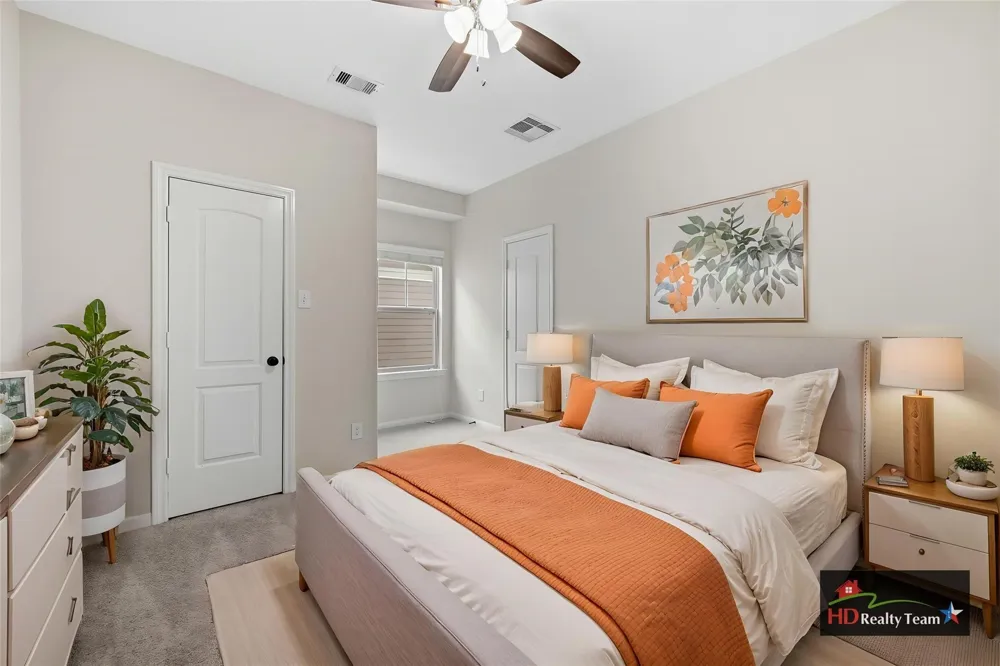 78 Cheswood Manor Drive The Woodlands, TX 77382