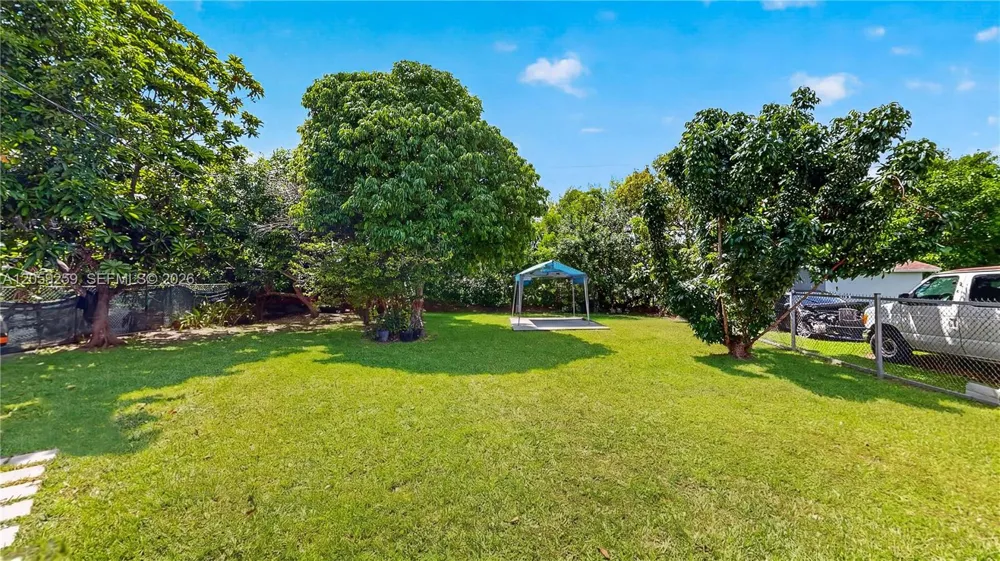 1238 Old Dixie Hwy Homestead, FL 33030