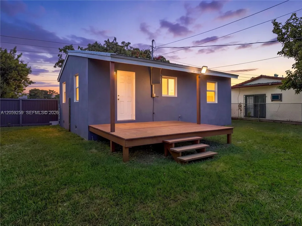 1238 Old Dixie Hwy Homestead, FL 33030