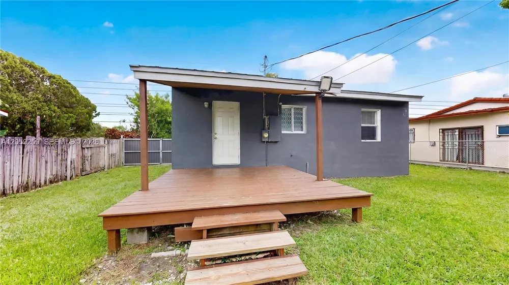 1238 Old Dixie Hwy Homestead, FL 33030