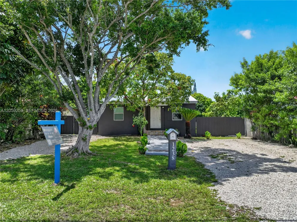 1238 Old Dixie Hwy Homestead, FL 33030