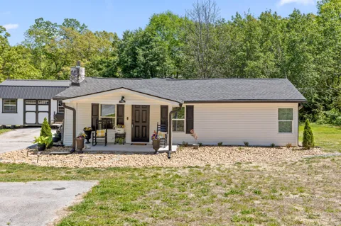 3940 Cole Trail