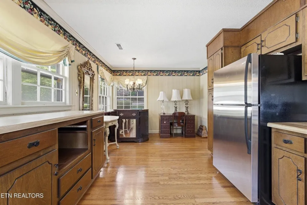 617 Mill Street Kingston, TN 37763
