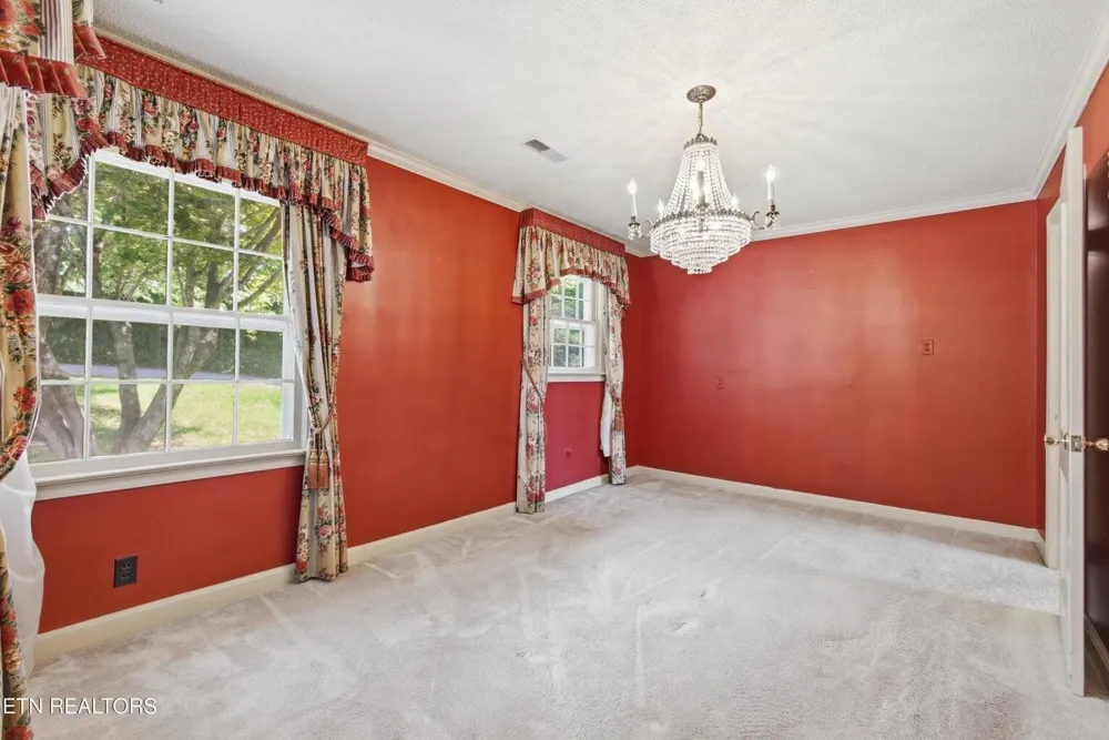 617 Mill Street Kingston, TN 37763