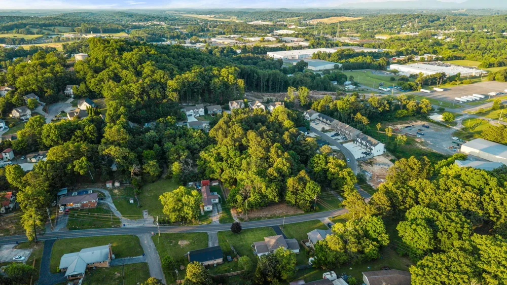 1425 Blythe Ferry Road NE Cleveland, TN 37312