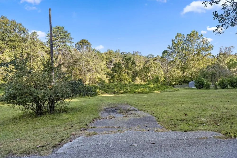 1612 Lula Lake Road Lookout Mountain, GA 30750
