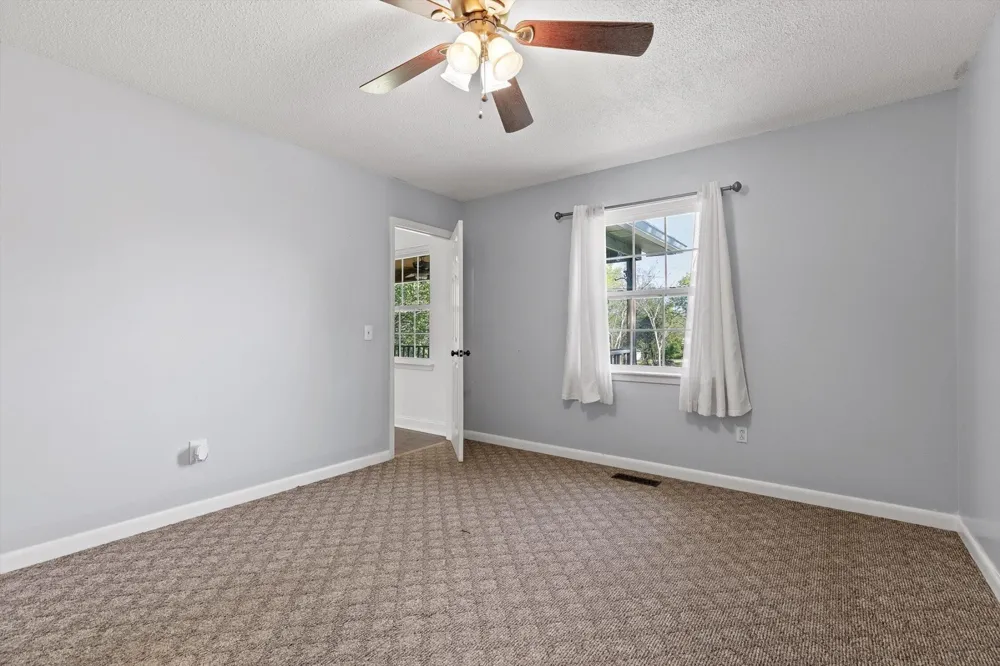 70 Pinoak Road Trenton, GA 30752