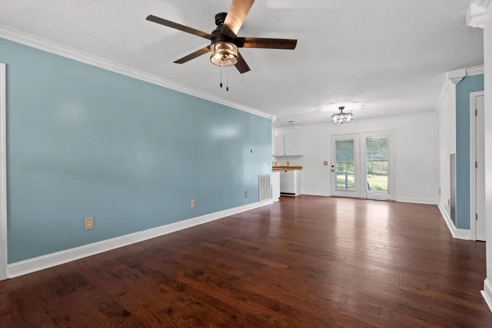 70 Pinoak Road Trenton, GA 30752