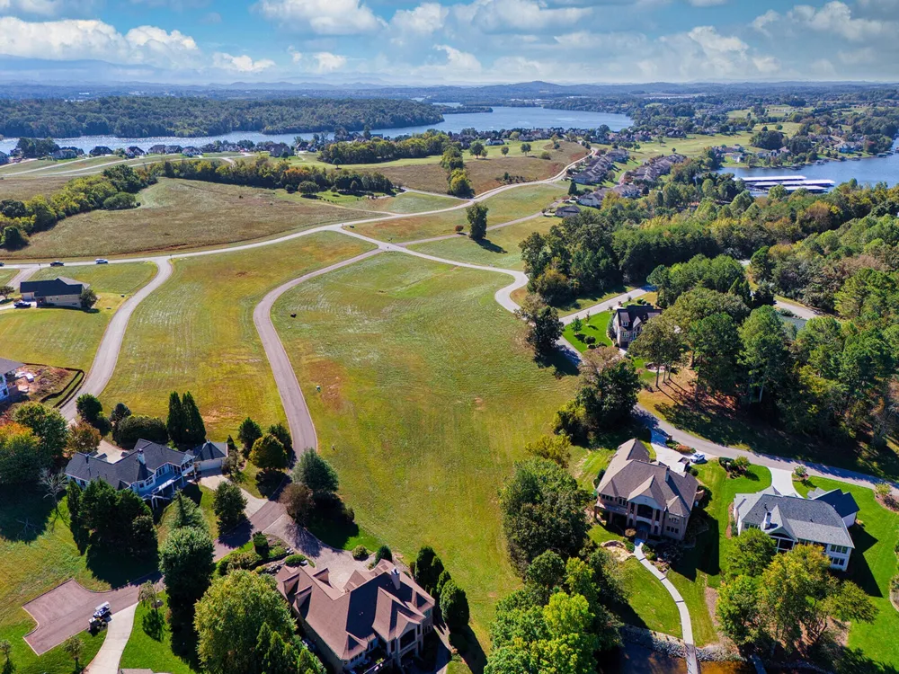 30 Morning Dove Drive Vonore, TN 37885