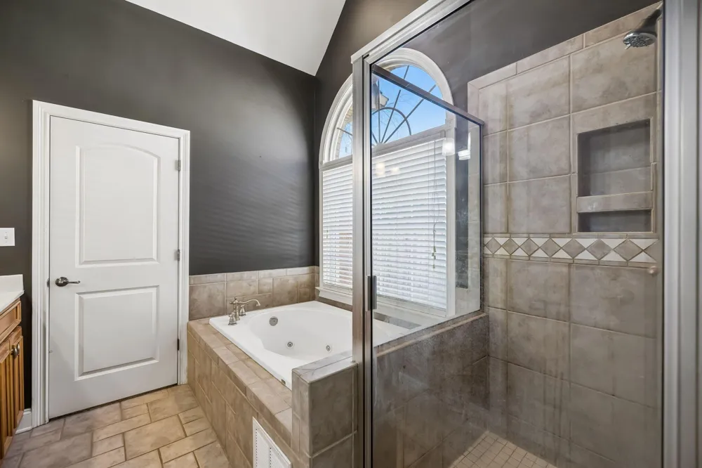 10421 Laurel Pointe Lane Knoxville, TN 37931