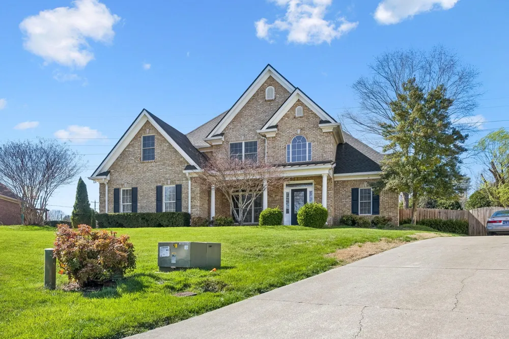 10421 Laurel Pointe Lane Knoxville, TN 37931