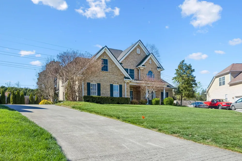 10421 Laurel Pointe Lane Knoxville, TN 37931