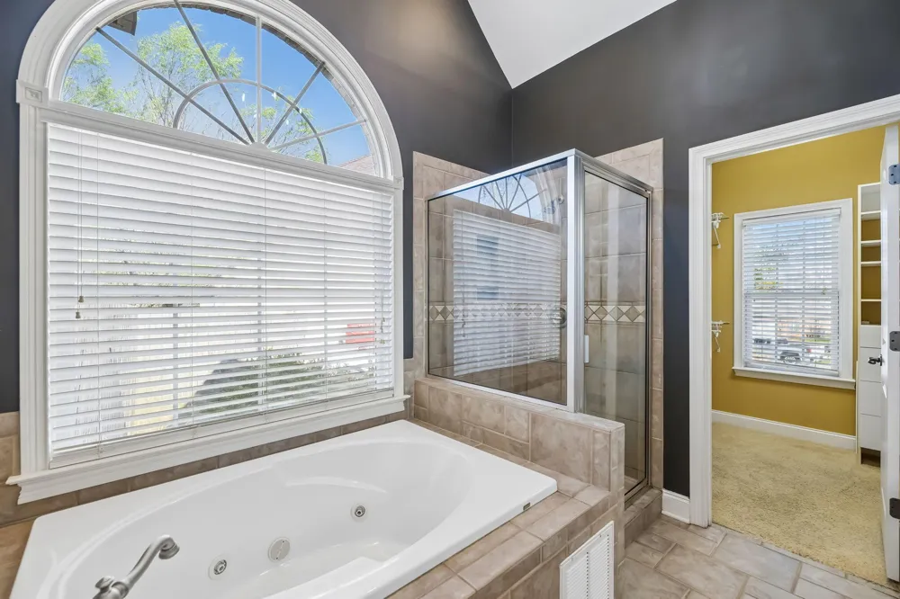 10421 Laurel Pointe Lane Knoxville, TN 37931