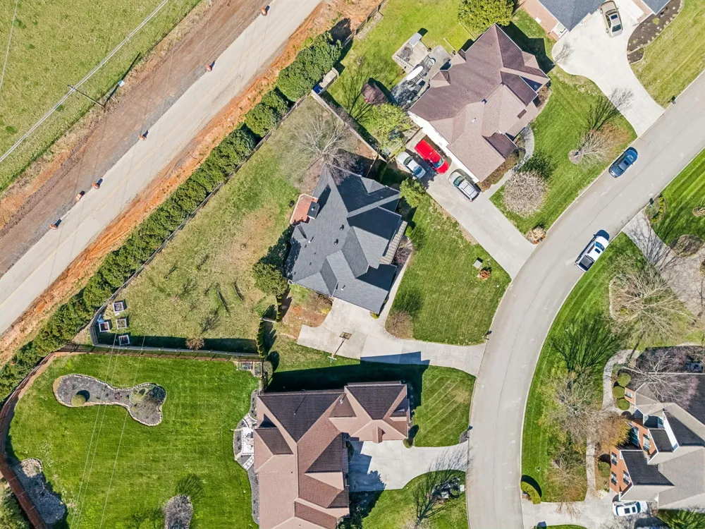 10421 Laurel Pointe Lane Knoxville, TN 37931