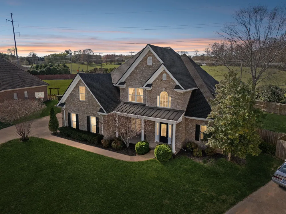 10421 Laurel Pointe Lane Knoxville, TN 37931