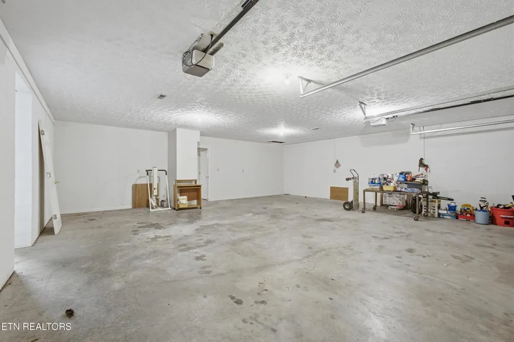 443 Old Poplar Springs Road Kingston, TN 37763