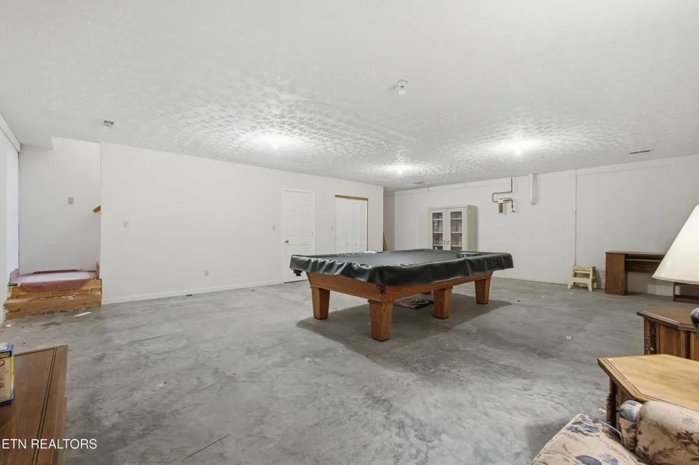 443 Old Poplar Springs Road Kingston, TN 37763