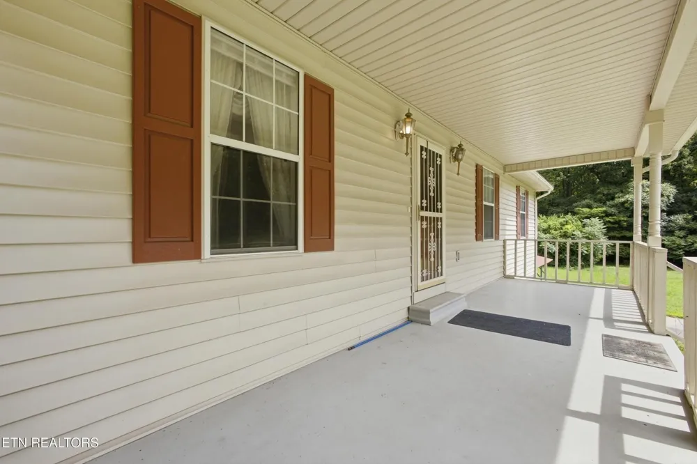 443 Old Poplar Springs Road Kingston, TN 37763