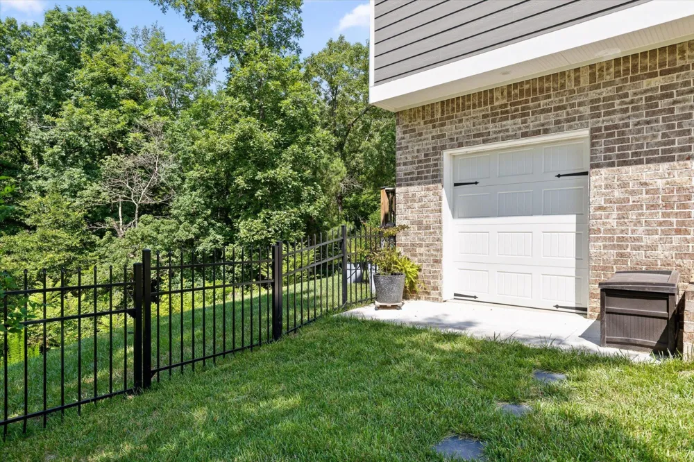 301 Sentry Oaks Chickamauga, GA 30707