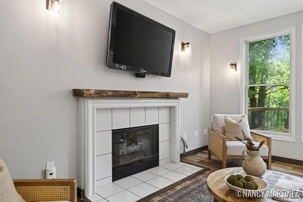 2554 Woodcreek Court SE Kentwood City, MI 49546