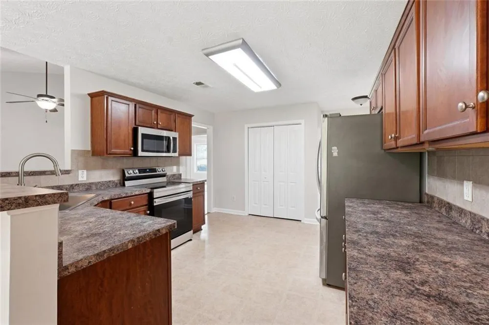 131 Elk Drive Temple, GA 30179