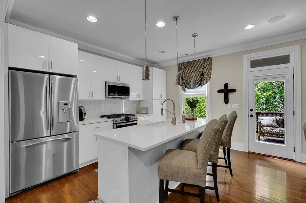 440 Canton Walk Roswell, GA 30075