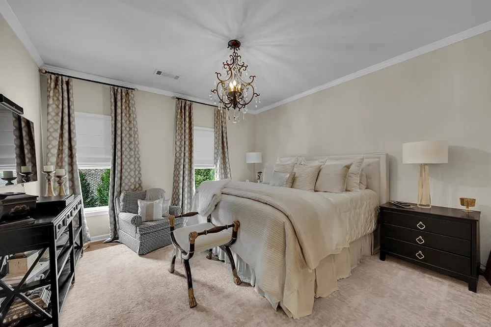 440 Canton Walk Roswell, GA 30075