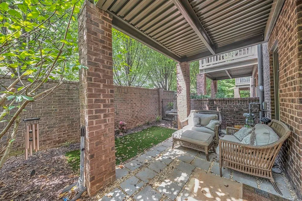 440 Canton Walk Roswell, GA 30075