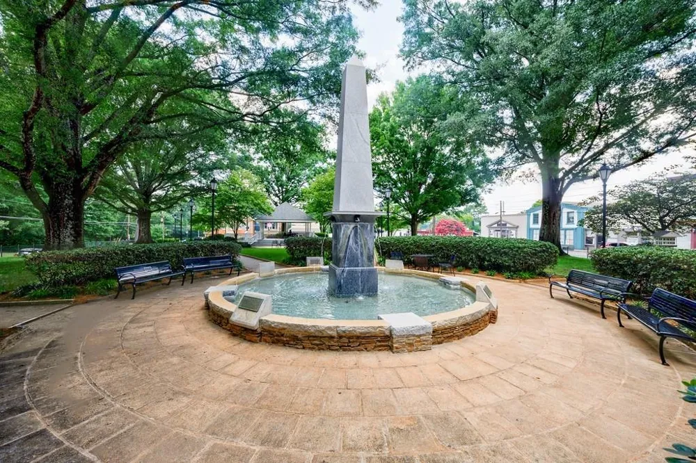 440 Canton Walk Roswell, GA 30075