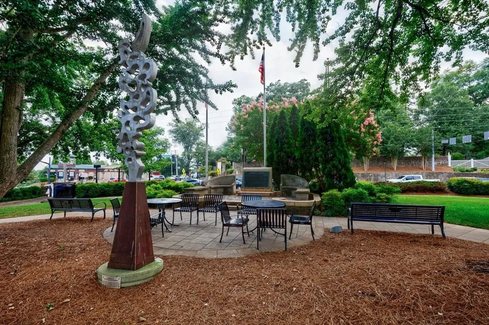 440 Canton Walk Roswell, GA 30075