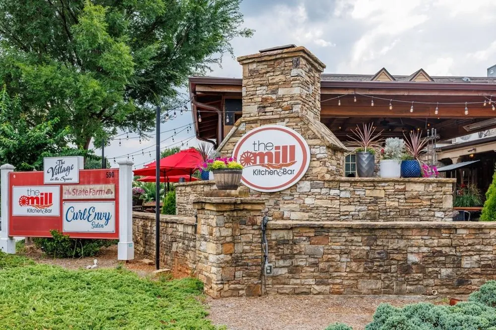440 Canton Walk Roswell, GA 30075