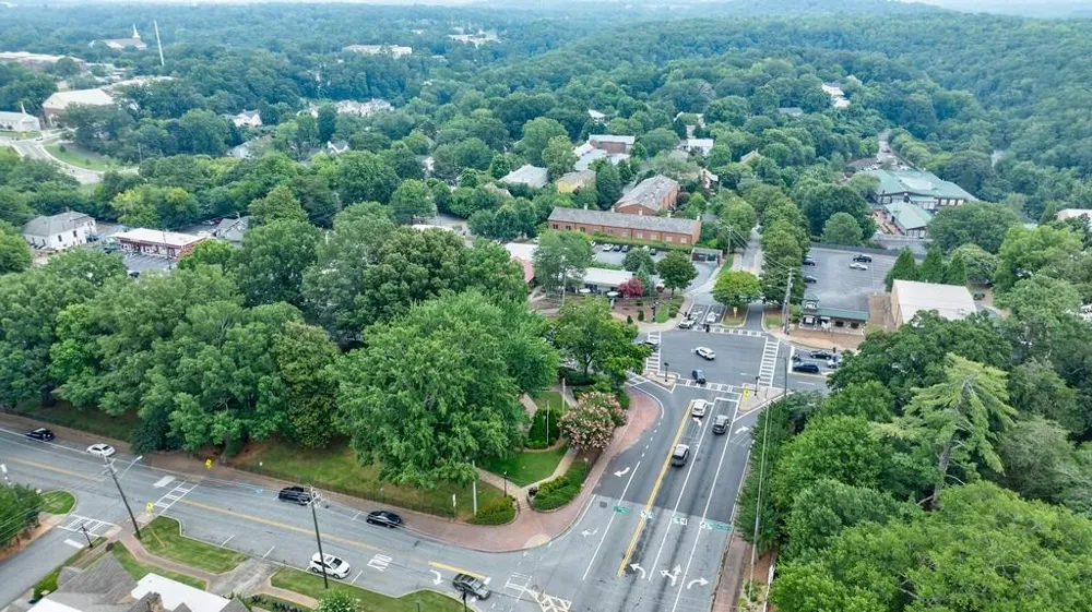 440 Canton Walk Roswell, GA 30075