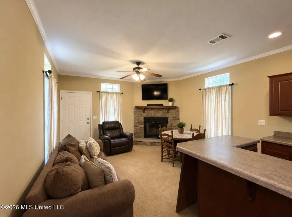 62 Russ Carter Lane Yazoo City, MS 39194
