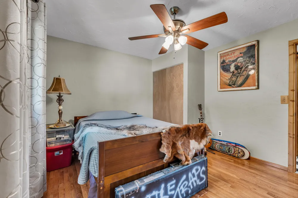 11148 Jackson Street Belleville, MI 48111