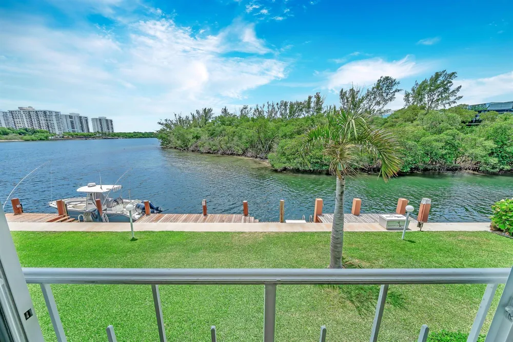 711 NE Harbour Terrace #4120 Boca Raton, FL 33431