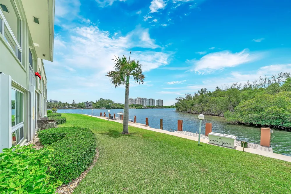 711 NE Harbour Terrace #4120 Boca Raton, FL 33431
